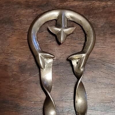 Lot 105: Very Rare! Navajo Sterling Squash Blossom Hair Pick