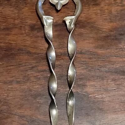 Lot 105: Very Rare! Navajo Sterling Squash Blossom Hair Pick