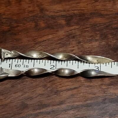 Lot 105: Very Rare! Navajo Sterling Squash Blossom Hair Pick