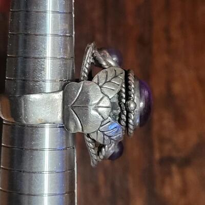 Lot 110: 1940's Mexican Sterling & Amethyst Poison Ring