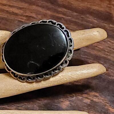 Lot 113: Vintage TAXCO Sterling & Large Black Onyx Ring