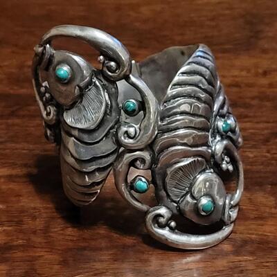 Lot 115: Vintage Mid Century Mexican  Large Sterling & Turquoise Clamper Cuff