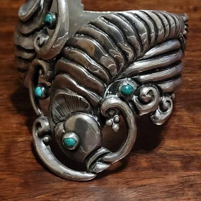 Lot 115: Vintage Mid Century Mexican  Large Sterling & Turquoise Clamper Cuff