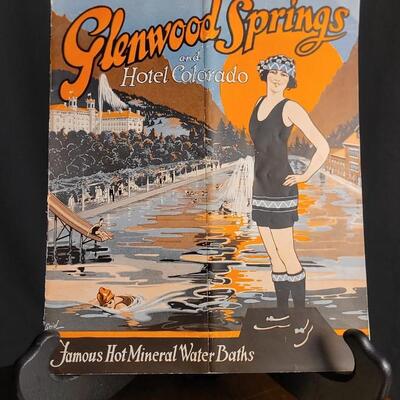 Lot 124: (2) Antique Advertising GLENWOOD SPRINGS Travel Brochures