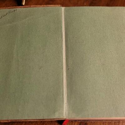 Lot 137: Antique 1902 PROFESSOR AT THE BREAKFAST TABLE by Oliver Wendell Holmes