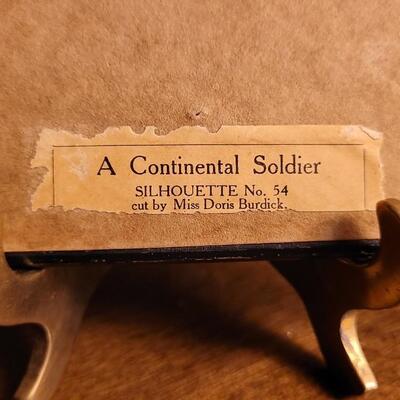 Lot 138: (2) Antique Silhouette Hanging Framed Fine Art 6.5" x 5.5"