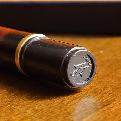 Lot 141: Vintage WATERMAN Made in France Fountain Pen w/ Case