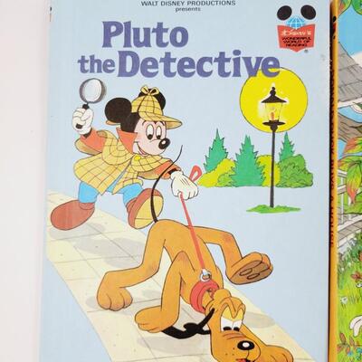DISNEYS WONDERFUL WORLD OF READING BOOKS BUNDLE - MICKEY & FRIENDS