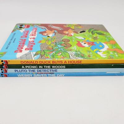 DISNEYS WONDERFUL WORLD OF READING BOOKS BUNDLE - MICKEY & FRIENDS