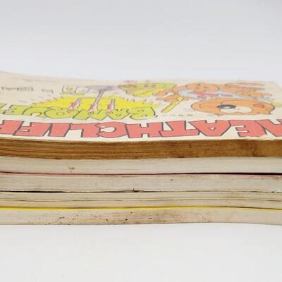 VINTAGE GARFIELD & HEATH CLIFF BOOK BUNDLE