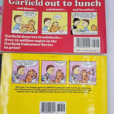 VINTAGE GARFIELD & HEATH CLIFF BOOK BUNDLE