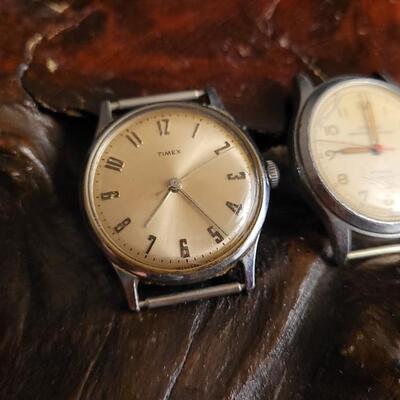 Lot 144: (2) Vintage Watches PARTS REPAIR feat. TIMEX + JACKSON