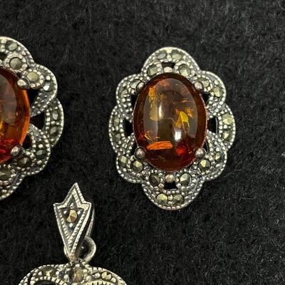 STERLING 925 & AMBER EARRING AND PENDANT SET