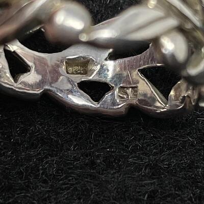 STERLING 925 LEAF & BERRY RING - APPROX SIZE 5.75