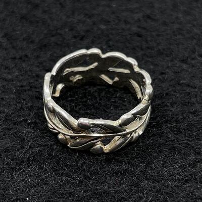 STERLING 925 LEAF & BERRY RING - APPROX SIZE 5.75