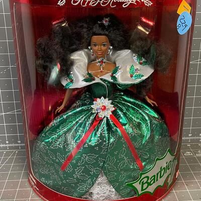 Happy Holidays Barbie Special Edition 1995 b 229