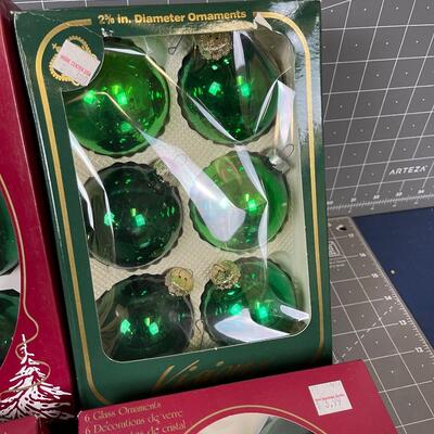 Visions (4) Boxes of GREEN Glass Ornaments 