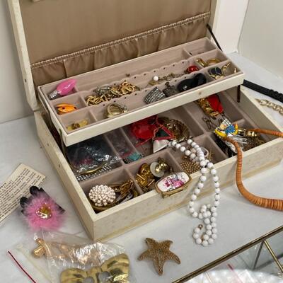 Jewelry box, storage box, jewelry