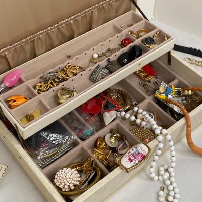 Jewelry box, storage box, jewelry