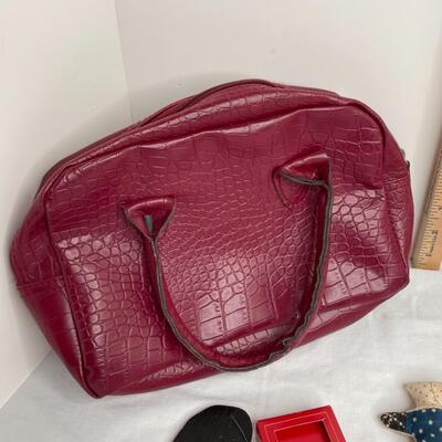 Basket, miniatures, bag