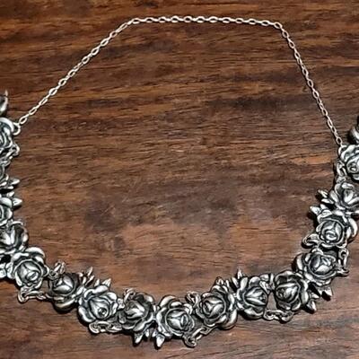 Lot 157: Vintage Margot De TAXCO Rose Bracelet with Safety Chain
