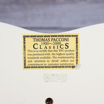 Retro Thomas Pacconi Classics Leaf Towel Rack Shelf