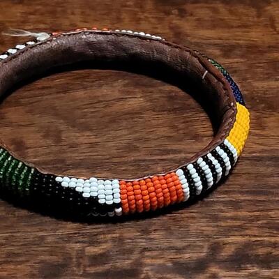 Lot 161: Native American Hand Beaded Bangle Bracelet