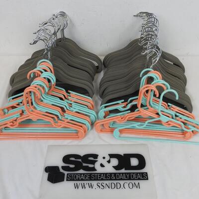 Lot of Small Hangers, Kid Size