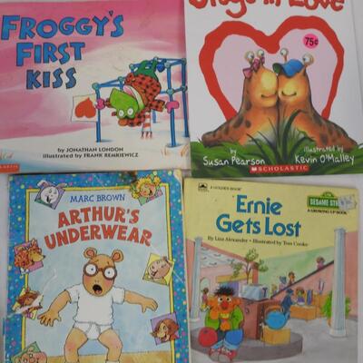 23 Children's Books: Would you Rather, Slugs in Love, Ernie Gets Lost