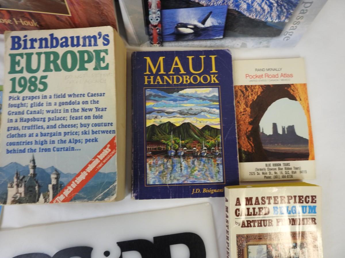 15 NonFiction Books, World Travel Books, Maui, Europe, Salem