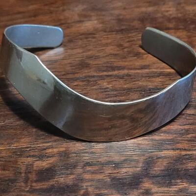 Lot 167: Sterling Silver Cuff Bracelet