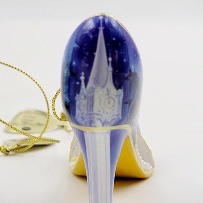 BRADFORD EXCHANGE DISNEY ONCE UPON A TIME SLIPPERS "CINDERELLA & SNOW WHITE" ORNAMENTS
