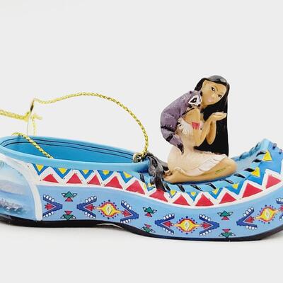 BRADFORD EXCHANGE DISNEY ONCE UPON A TIME SLIPPERS " TIANA & POCAHONTAS" ORNAMENTS
