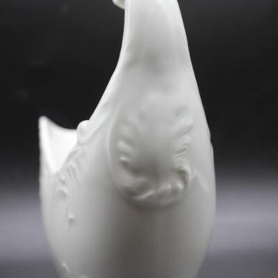 Vintage White Ceramic Decorative Gravy Sauce Boat