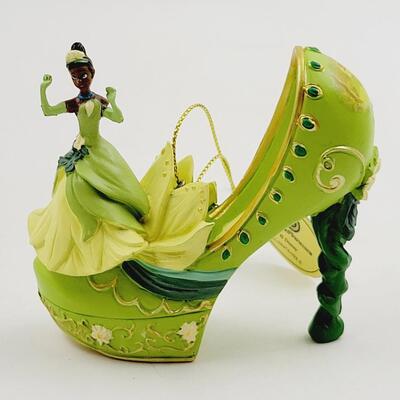 BRADFORD EXCHANGE DISNEY ONCE UPON A TIME SLIPPERS "TIANA & RAPUNZEL" ORNAMENTS