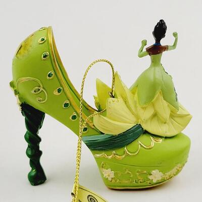 BRADFORD EXCHANGE DISNEY ONCE UPON A TIME SLIPPERS "TIANA & RAPUNZEL" ORNAMENTS
