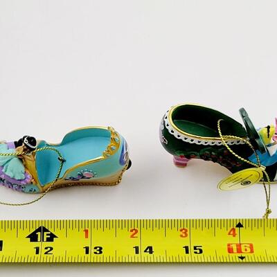 BRADFORD EXCHANGE DISNEY ONCE UPON A TIME SLIPPERS "ALICE & JASMINE" SLIPPERS