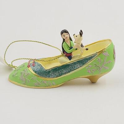 BRADFORD EXCHANGE DISNEY ONCE UPON A TIME SLIPPERS "MULAN & CINDERELLA" ORNAMENTS