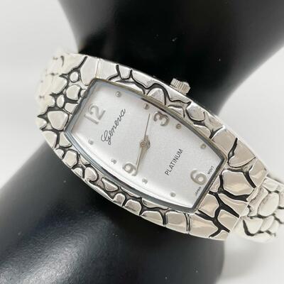 GENEVA PLATINUM CUFF WATCH - WORKS!