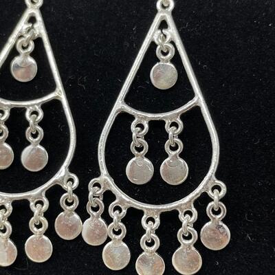 SILVER TONED TEARDROP DANGLY EARRINGS