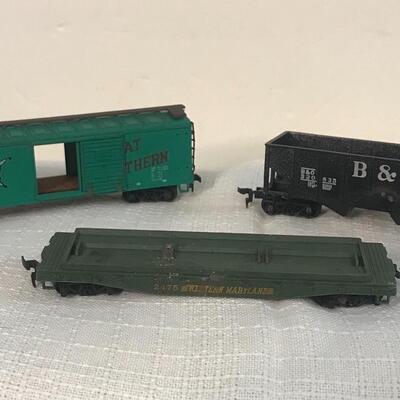 Lot 1: Trio Of Vintage HO Scale Train Cars