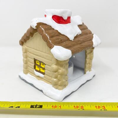 LOG CABIN CANDLE HOLDER - HOUSE OF LLOYD â€œCHRISTMAS AROUND THE WORLDâ€