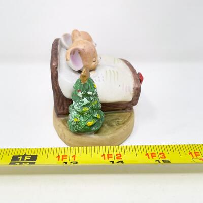 MICE IN BED HOLIDAY FIGURINE