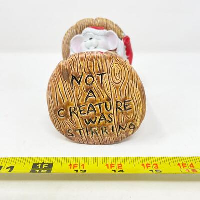 â€œNOT A CREATURE WAS STIRRINGâ€ MOUSE IN BED MUSICAL FIGURINE - HOUSE OF LLOYD â€œCHRISTMAS AROUND THE WORLDâ€