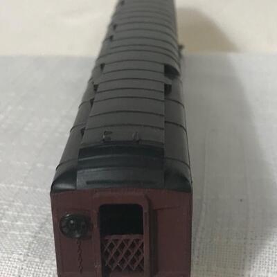 Lot 8: Trio Of Vintage HO Rivarossi Train Cars