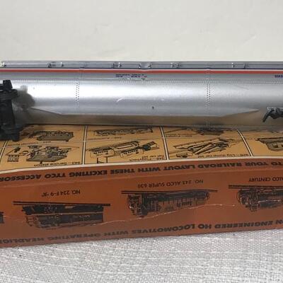 Lot 9: Tyco Train Cars In Boxes