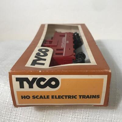 Lot 9: Tyco Train Cars In Boxes