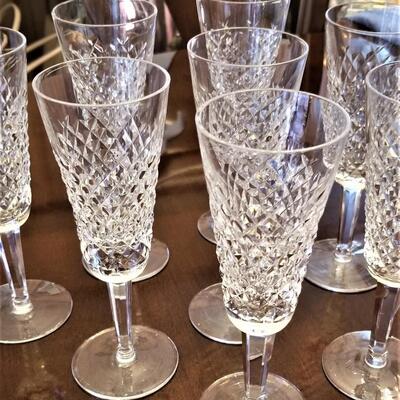 Lot #135  8 WATERFORD flutes in the 