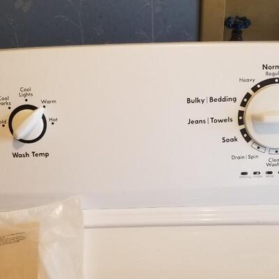 Lot #139  Kenmore Top Load High Efficiency Washer - like new