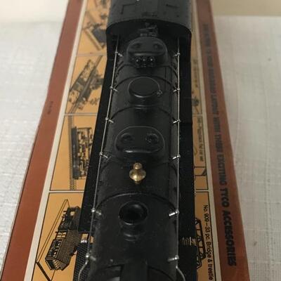 Lot 12: Tyco Chattanooga 638 HO Locomotive W/ Tender Original Box Vintage